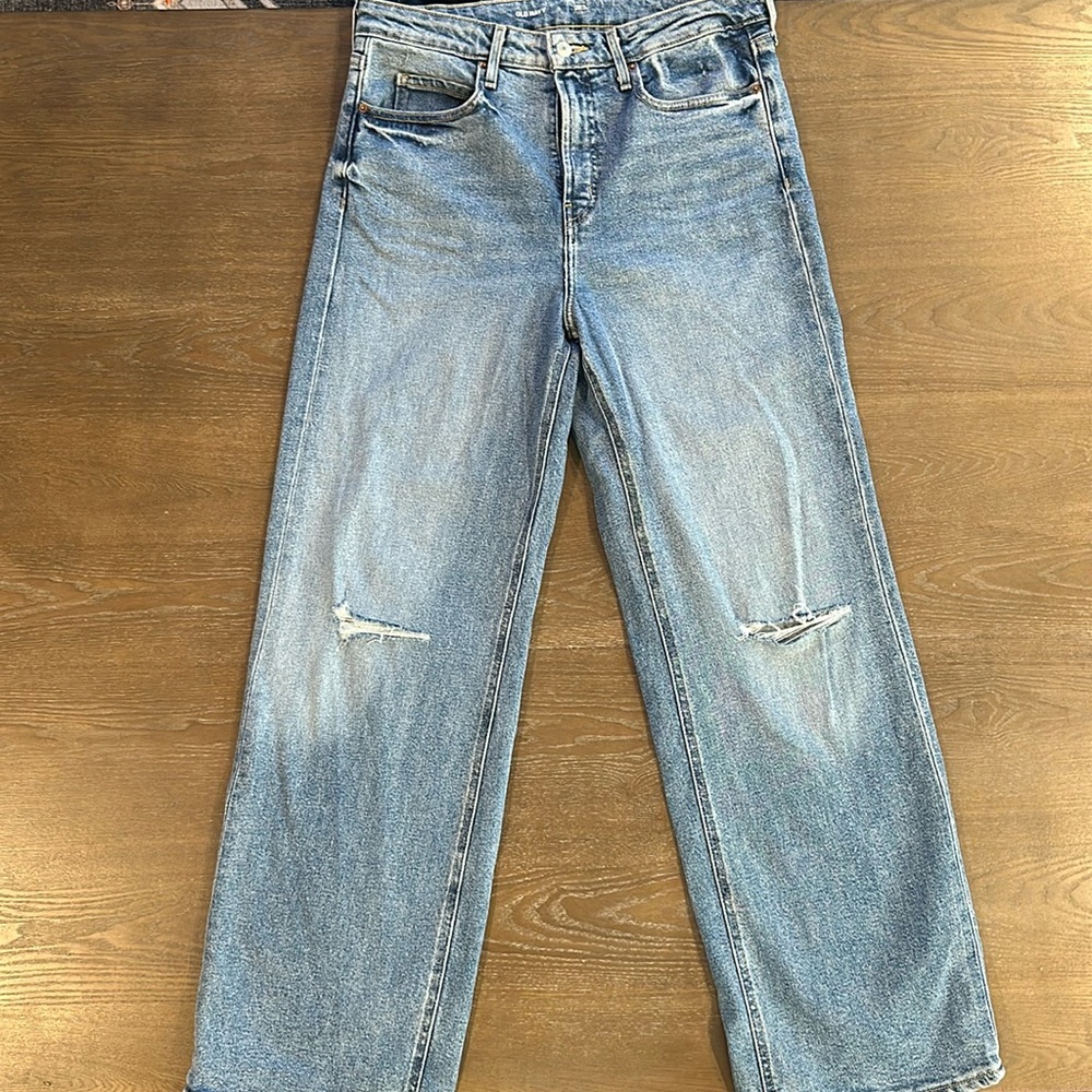 Old Navy Extra High Rise Wide Leg Distressed Denim